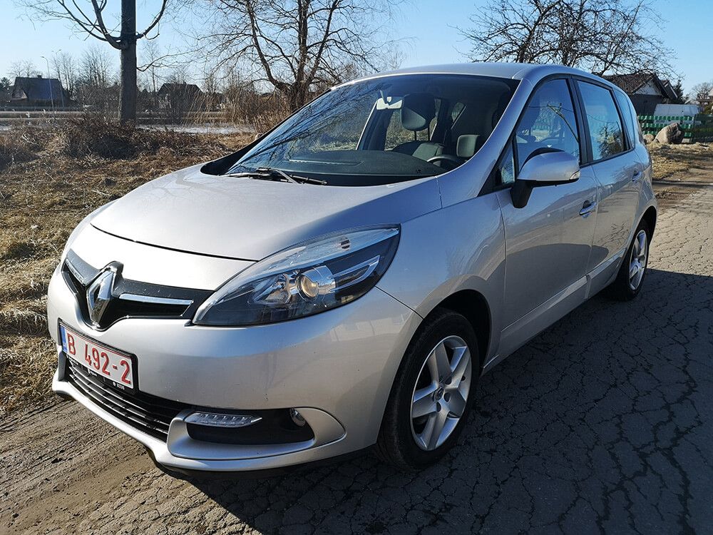 Продажа автомобилей Renault Scenic 1.5 дизель