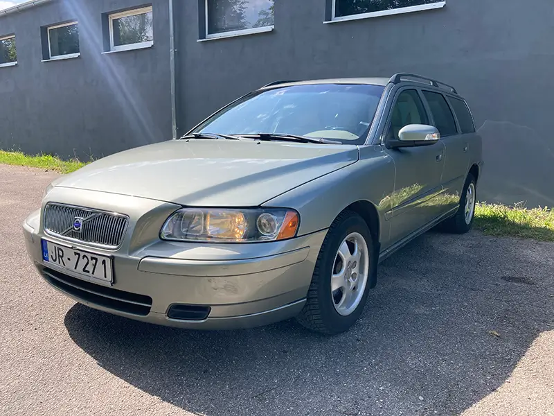 Volvo V70 2.4 dīzelis