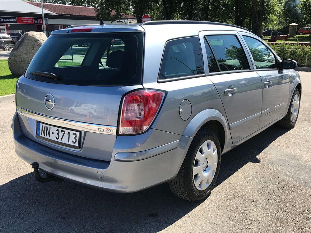 Auto tirdzniecība ​Opel Astra 1.7 dīzelis