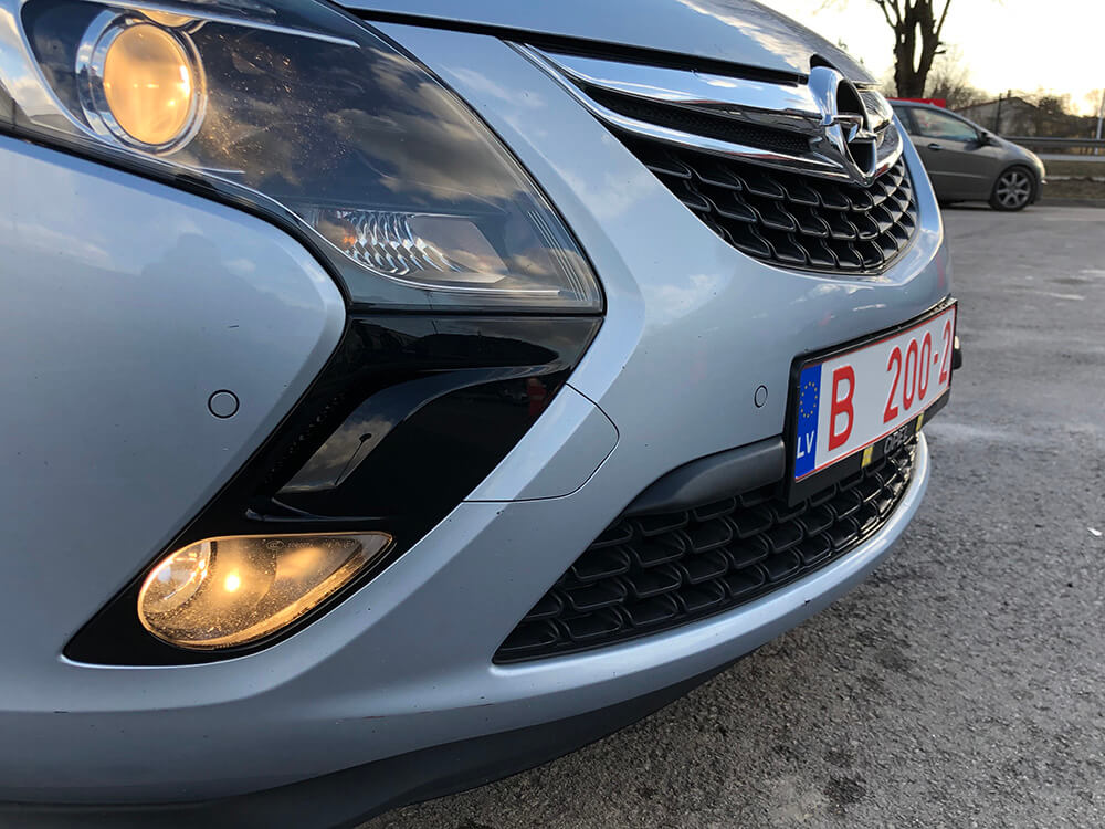 Продажа автомобилей Opel Zafira