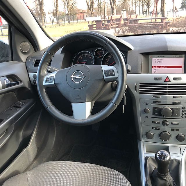 Auto tirdzniecība ​Opel Astra 1.7 dīzelis