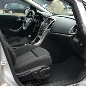 Продажа автомобилей ​Opel Astra 1.7 дизель
