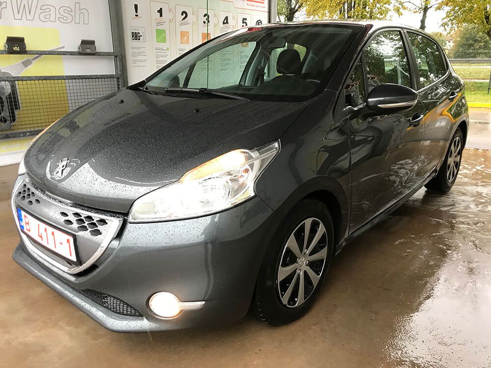 Auto tirdzniecība Peugeot 208 1.4 dīzelis