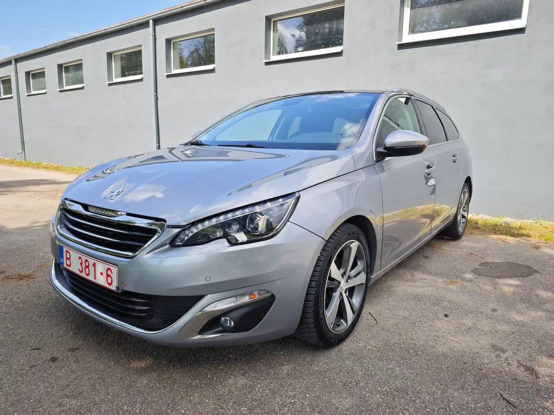 Peugeot 308 1.2 benzīns
