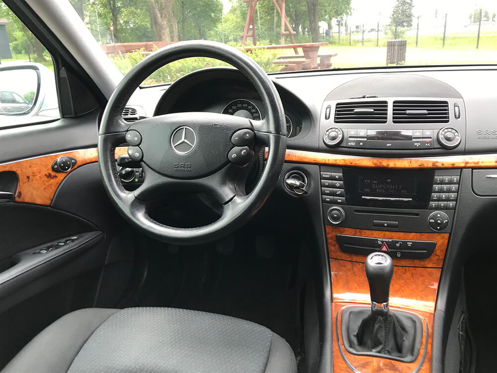 Продажа авто ​Mercedes E220 2.2 дизель