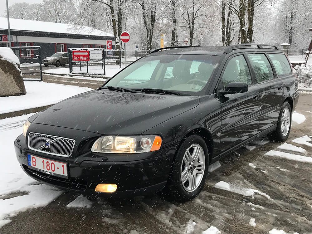Auto tirdzniecība Volvo V70 2.4 dīzelis